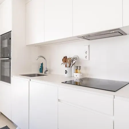 Appartement Seaside Escape With Views, Pool And Parking Rems Fuengirola