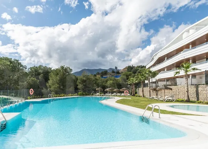 Appartement Seaside Escape With Views, Pool And Parking Rems *